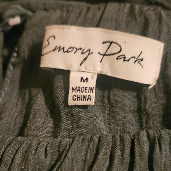 Emory Park Sage Green Off-Shoulder Cropped Peasant Top – Women’s Medium - Picture 2 of 3